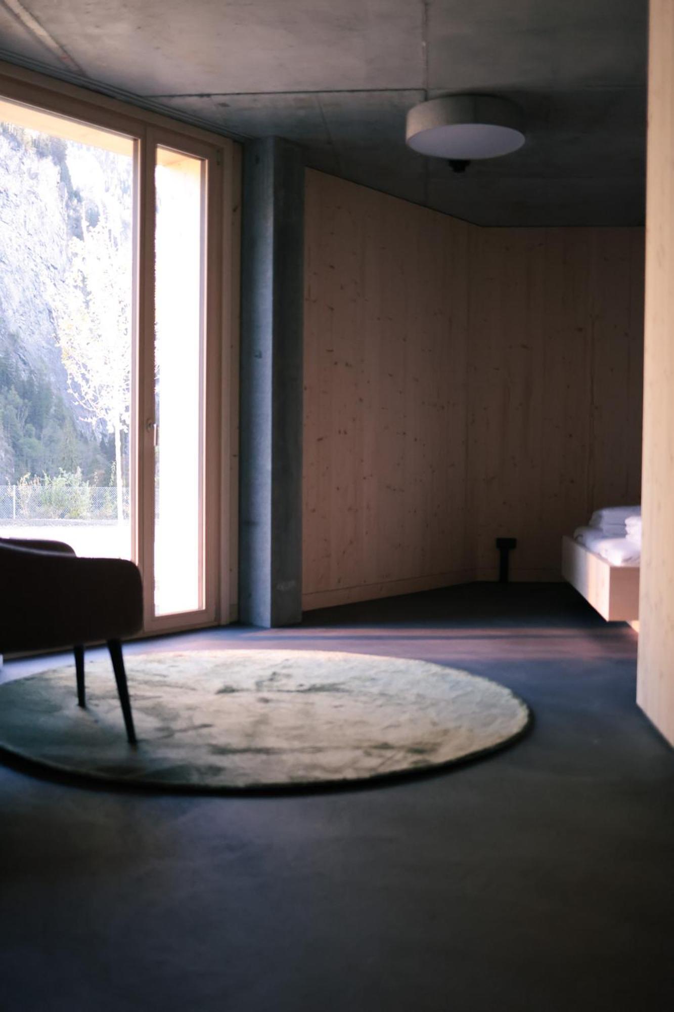 Story Thusis Villa Bagian luar foto